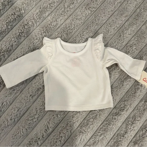 Newborn baby girl - Picture 2 of 6